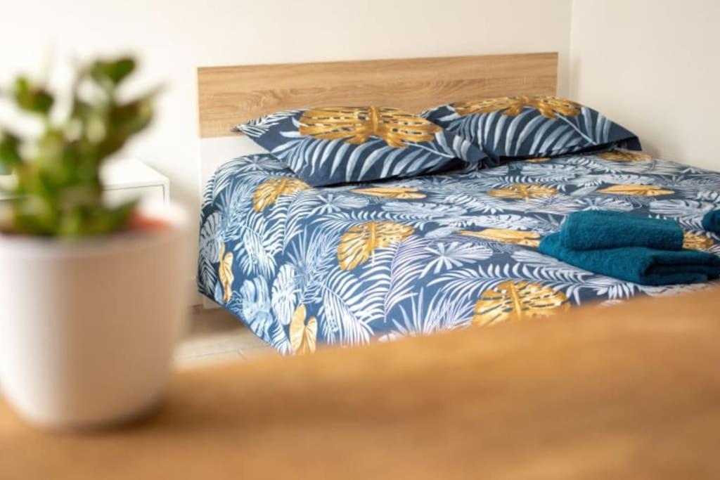 Studio Cosy Tv Wifi Confortable Et Chaleureux Gaillon Exterior foto